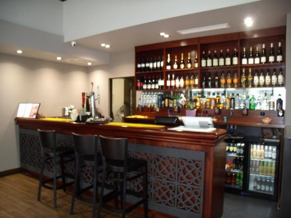 New Central Woking 1 and 2 Bedroom Apartments with Free Gym, close to Train Station image 23